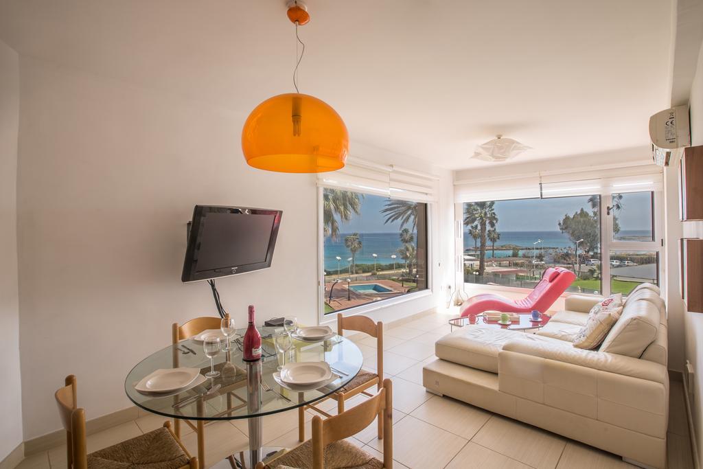 Pallinio Fig Tree Bay Apartments Protaras Exteriör bild