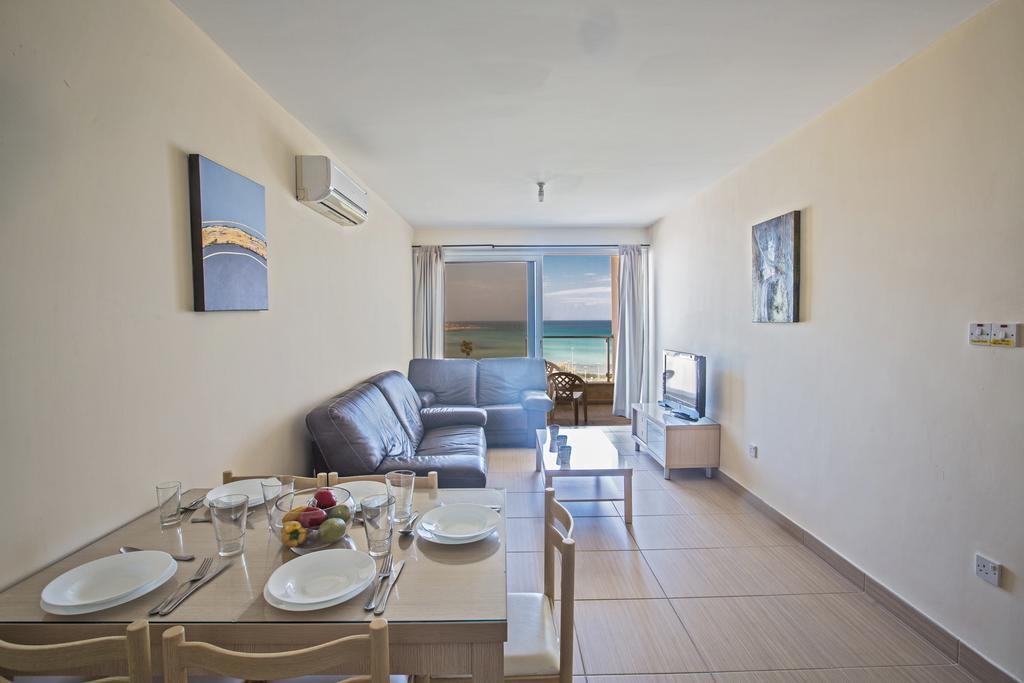 Pallinio Fig Tree Bay Apartments Protaras Exteriör bild