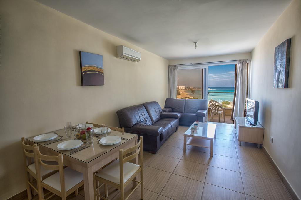 Pallinio Fig Tree Bay Apartments Protaras Exteriör bild